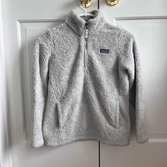 Patagonia Other - Girls Patagonia Los Gatos 1/4 zip fleece, gray, size L
